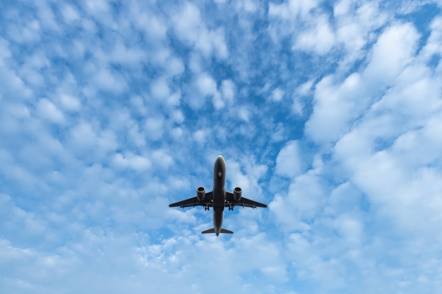 Canada: un avion contraint de faire demi-tour après avoir perdu une roue.Vidéo