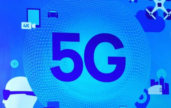 5G : Deux ONG déposent un recours contre l’arrivée de la technologie controversée en France