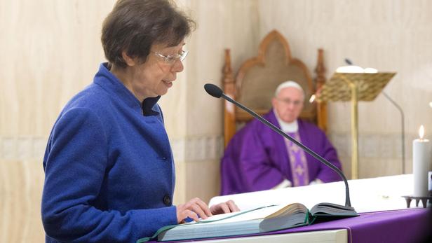 Pour la première fois, une femme nommée «numéro 3» à la Secrétairerie d’État du Vatican