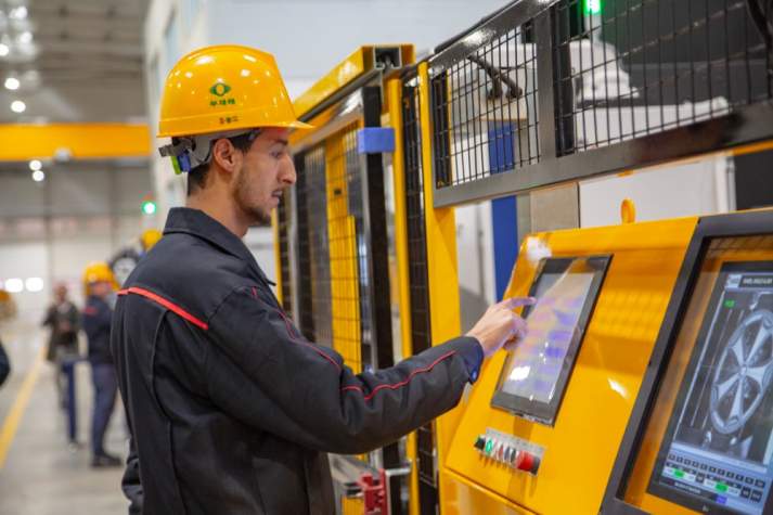 Le fabricant sud-coréen Hands ouvre une usine à Tanger