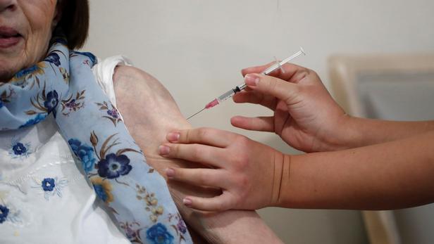 Covid-19 France : le gouvernement vise les 400.000 personnes vaccinées à la fin de la semaine