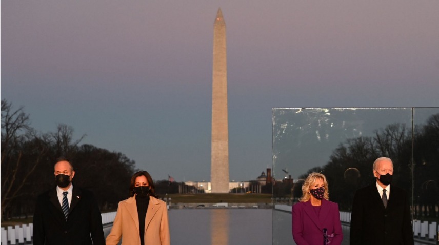 Les Etats-Unis tournent la page Trump, Biden s'installe à la Maison Blanche