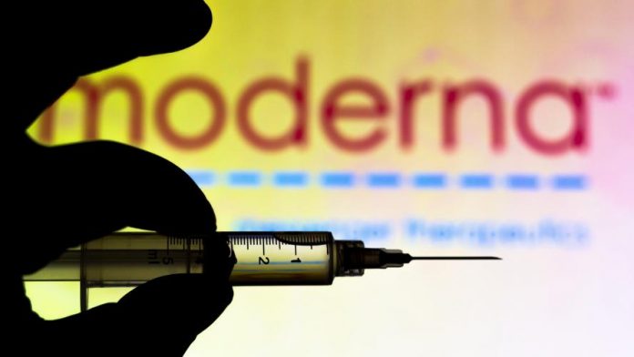 Covid-19: Moderna affirme que son vaccin est efficace contre les nouvelles souches du virus