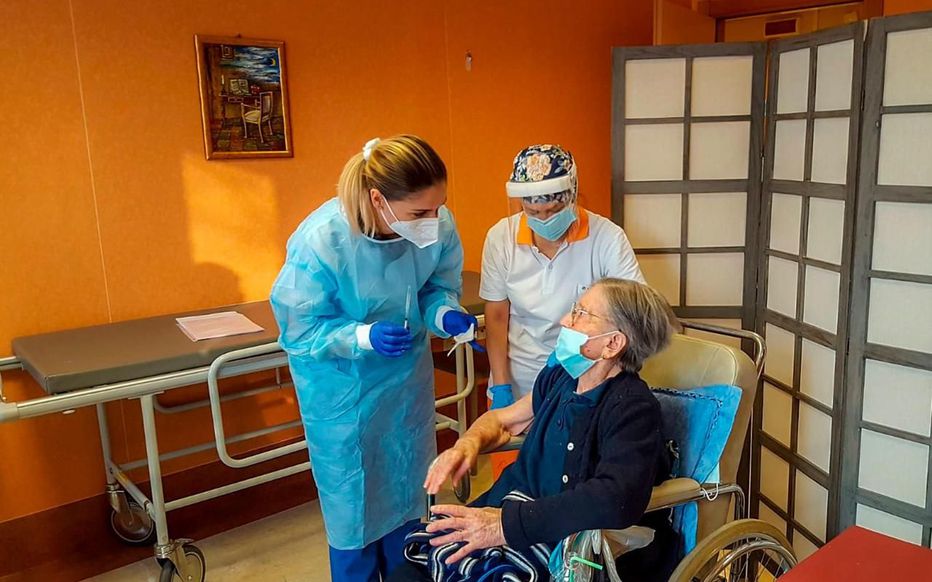 Retards de livraison des vaccins : l’Italie pourrait mener des actions en justice contre Pfizer