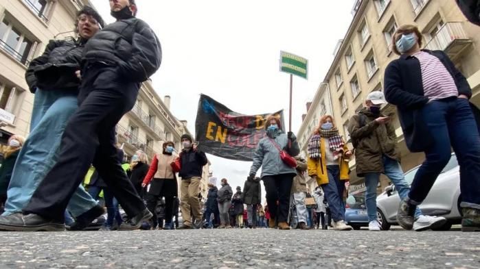 Grève à l'Education nationale : "On nous mobilise de plus en plus sur la lutte contre le Covid-19 au détriment de l'accueil des jeunes", se plaint un syndicat d'infirmières scolaires