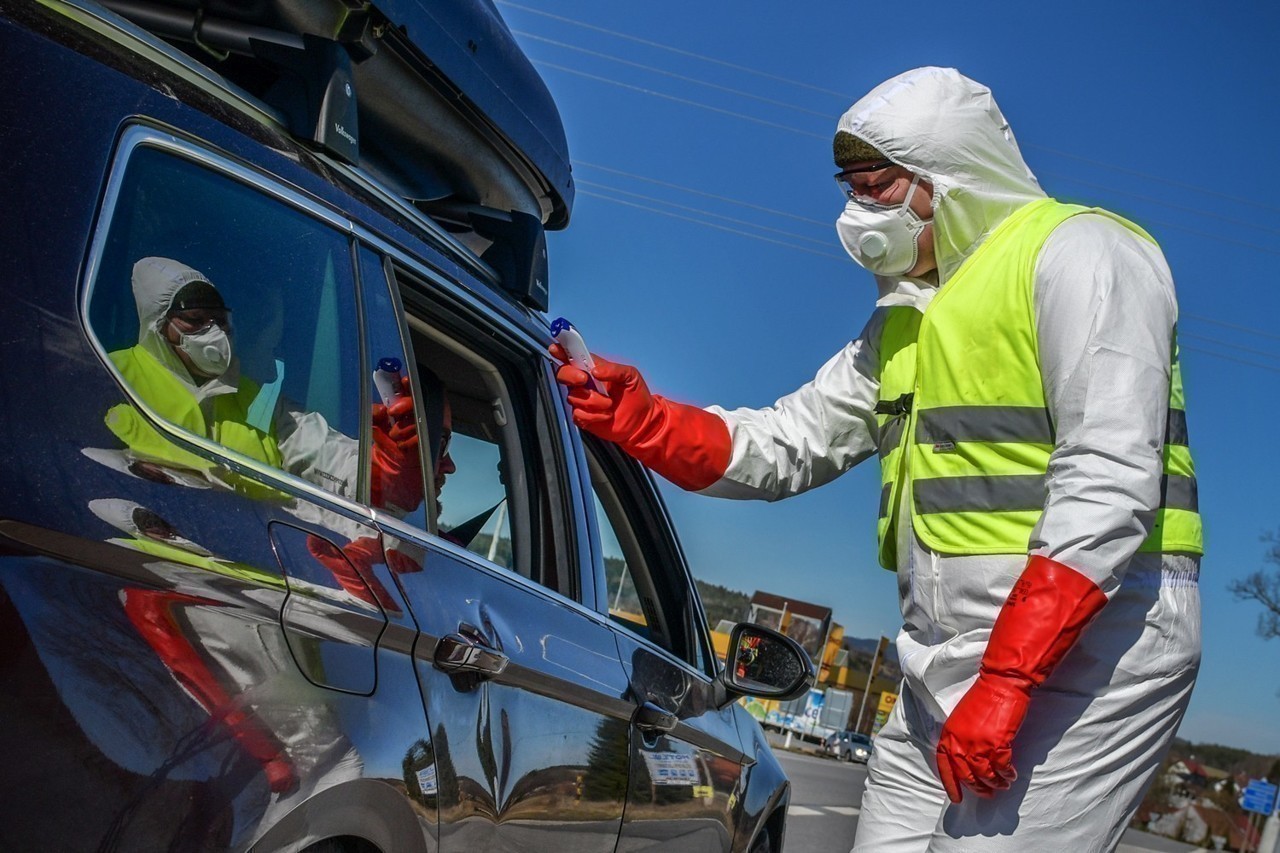 Covid-19 : un test PCR négatif obligatoire pour les voyageurs européens arrivant en France