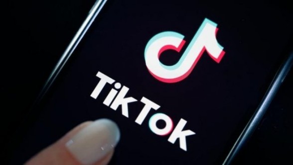 S'initier aux musées, ou comment on peut devenir plus intelligents sur Tiktok