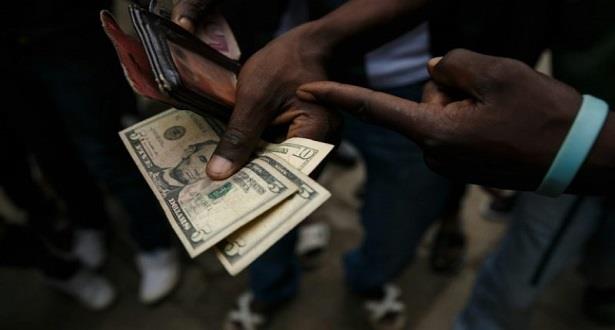 Zimbabwe: des gangsters s’emparent de 2,5 millions de dollars