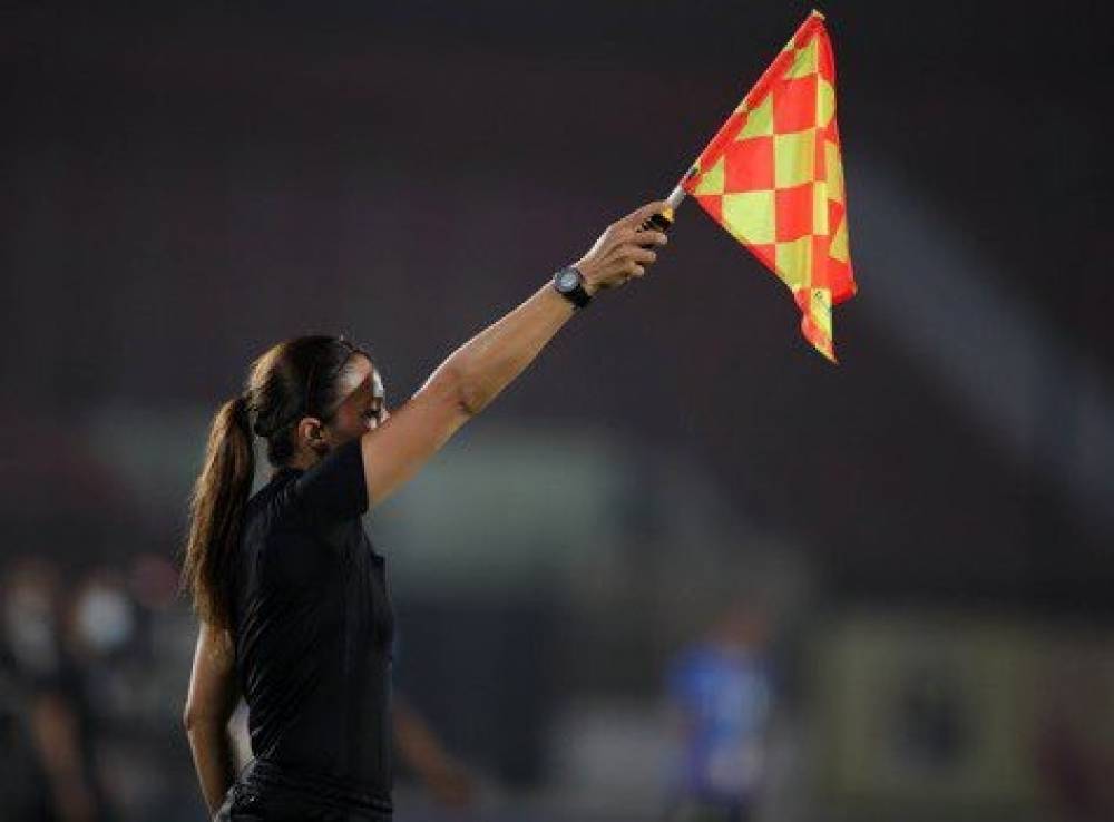 CAN-2021 : Quatre femmes vont arbitrer le match Zimbabwe-Guinée, une première dans l'histoire de la compétition