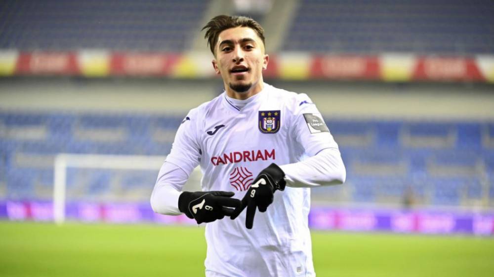 Officiel: Anouar Ait El Hadji évoluera désormais à Genk