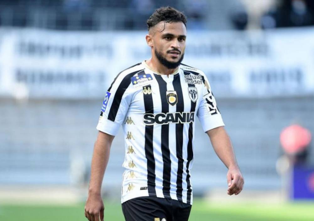 Angers: l’entraineur Bouhazama évoque l’avenir de Boufal