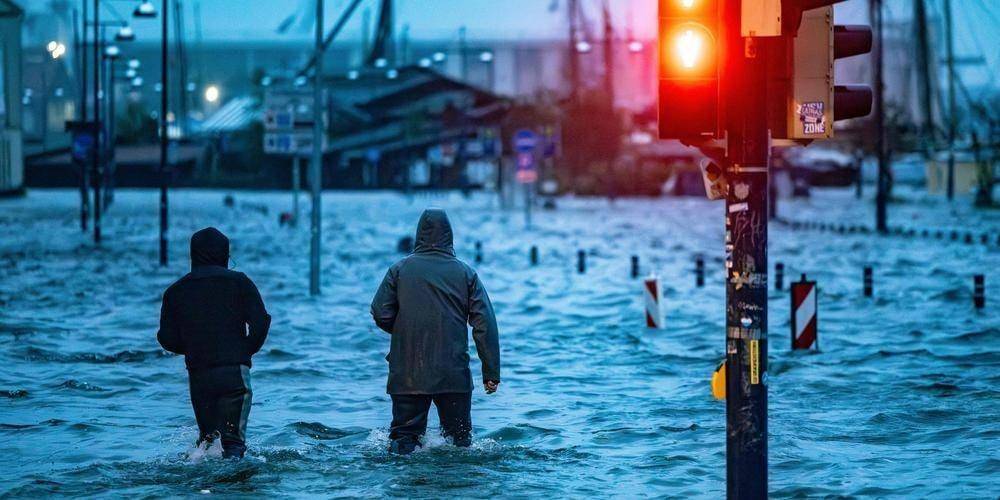 Royaume-Uni: Chaos dans les transports suite au passage de la tempête Henk