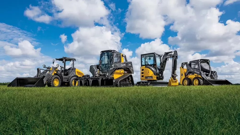 SpaceX collabore avec le plus gros fabricant de tracteurs au monde pour connecter les agriculteurs à Internet