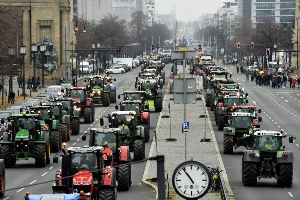 France: Les agriculteurs manifestent contre la détérioration de leurs conditions de travail