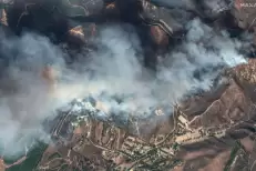 Les incendies de Los Angeles toujours indomptés, au moins dix morts