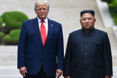 Corée du Nord : Donald Trump dit vouloir reprendre contact avec Kim Jong Un