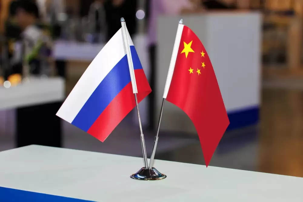 La Russie veut développer des partenariats dans l'IA avec la Chine