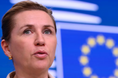 Trump réaffirme son souhait d’un Groenland américain, après l’objection du Danemark