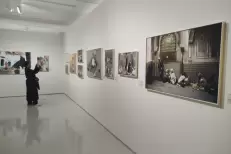 L'exposition «Marc Riboud & Bruno Barbey : Regards croisés» s'achève sur la présentation d'un catalogue de référence