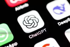 Un jeune Américain demande à ChatGPT des conseils pour se droguer, il finit par mourir d’une overdose