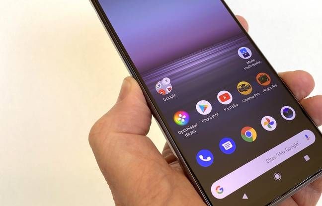 VIDEO. Sony Xperia 1 II : Un étrange smartphone qui se prend pour une caméra « pro »