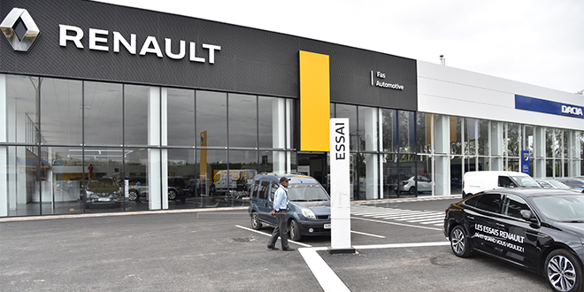 Automobile: Renault toujours leader d'un marché en forte baisse