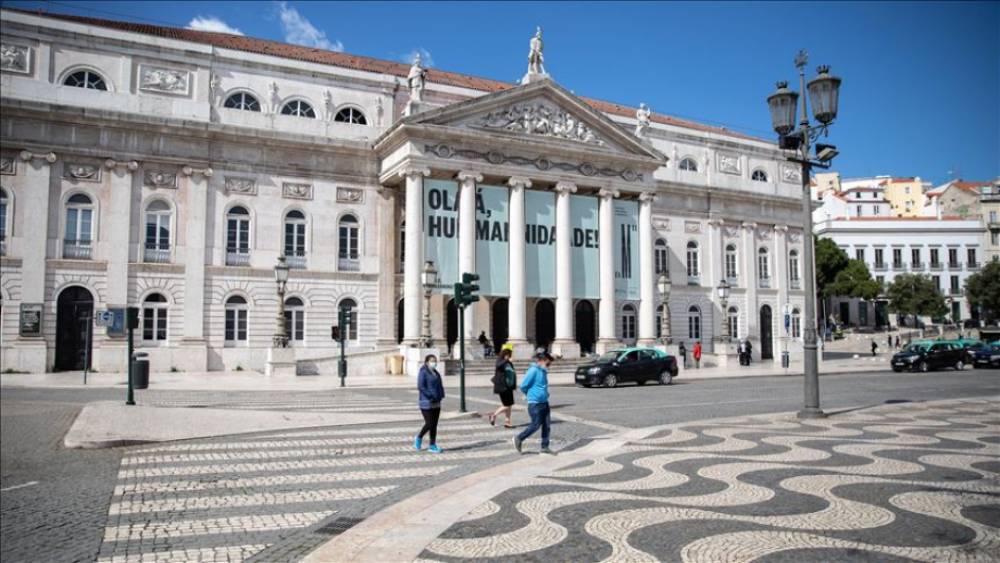Covid-19: le Portugal enregistre le nombre le plus élevé de contaminations depuis février