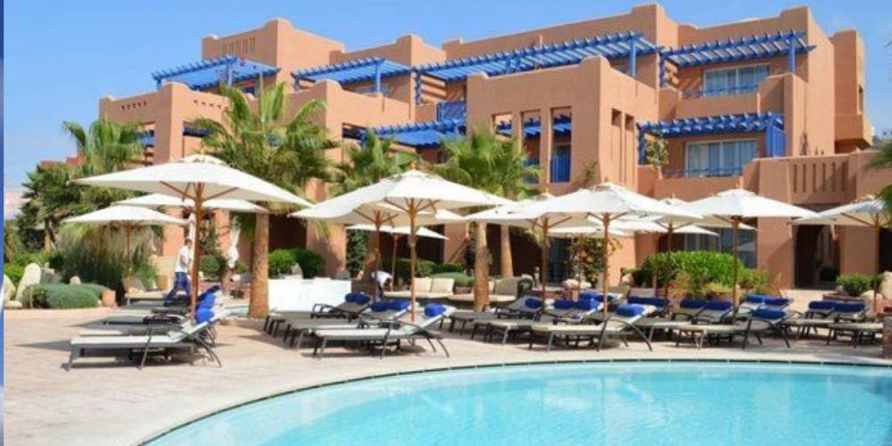 Marrakech: un hôtel refuse l’accès aux femmes célibataires, la Toile indignée