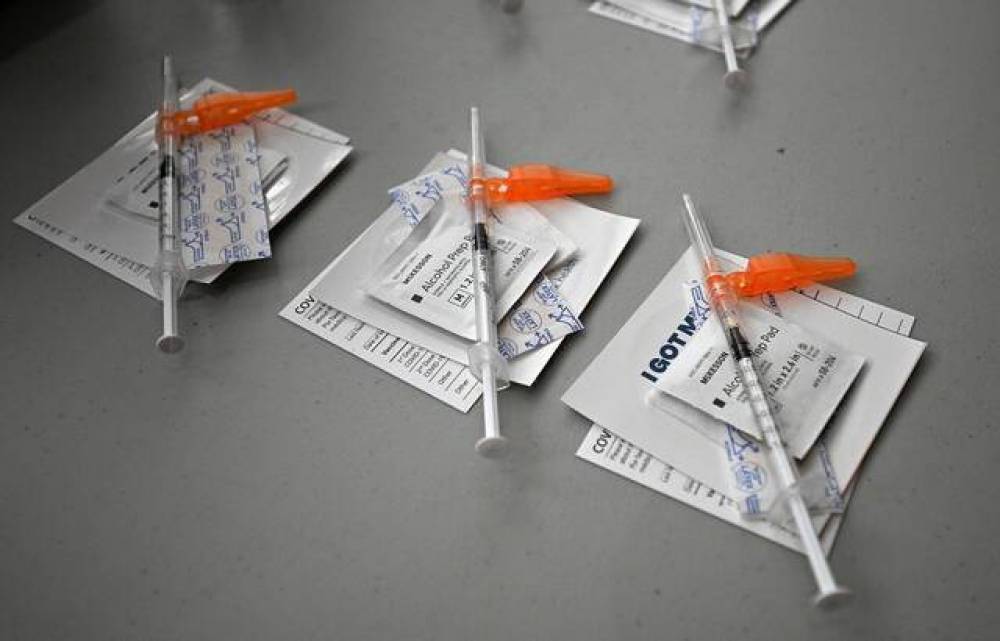 Vaccins : Pfizer prévoit de vendre pour 33,5 milliards de dollars de doses anti-Covid cette année