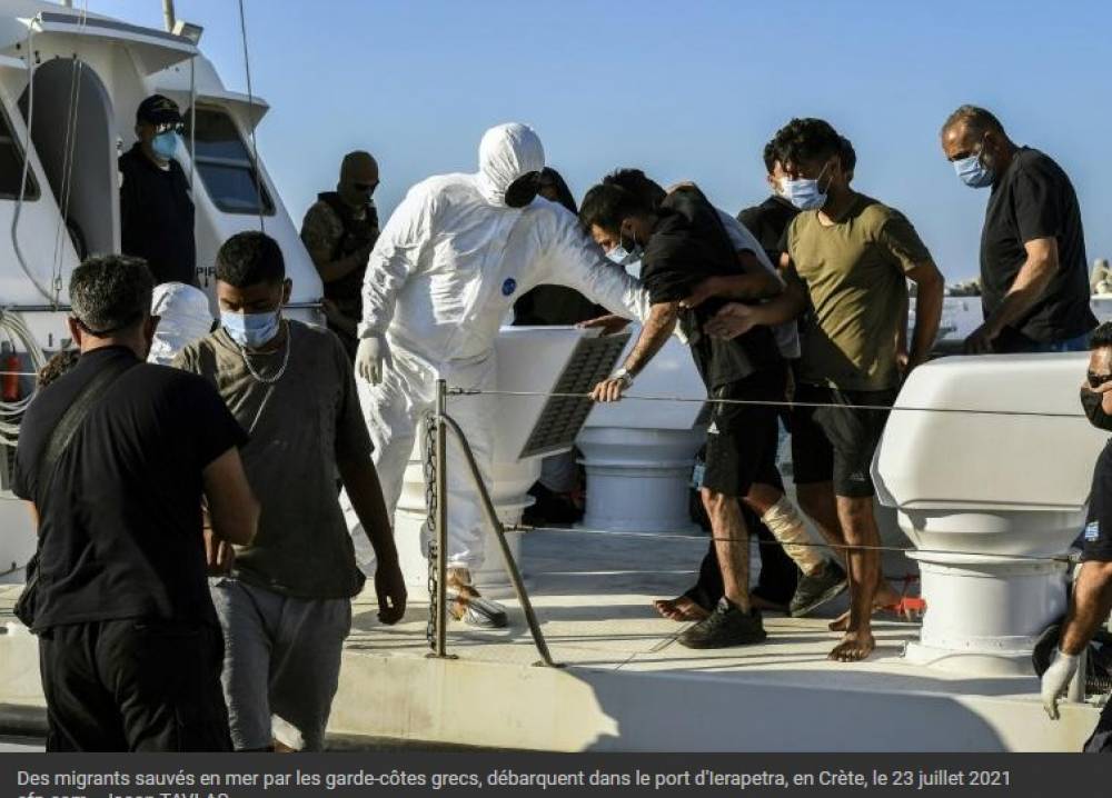 Naufrage d'une embarcation de migrants entre la Turquie et la Grèce: une dizaine de disparus