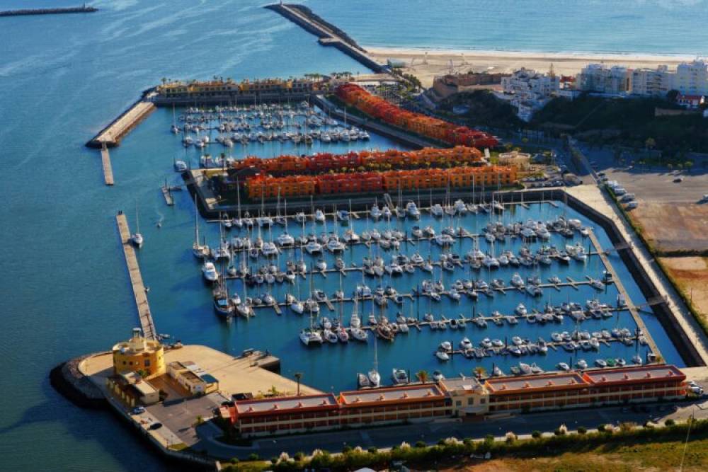 Portugal. La ligne Portimão-Tanger risque d’être abandonnée [Presse portugaise]