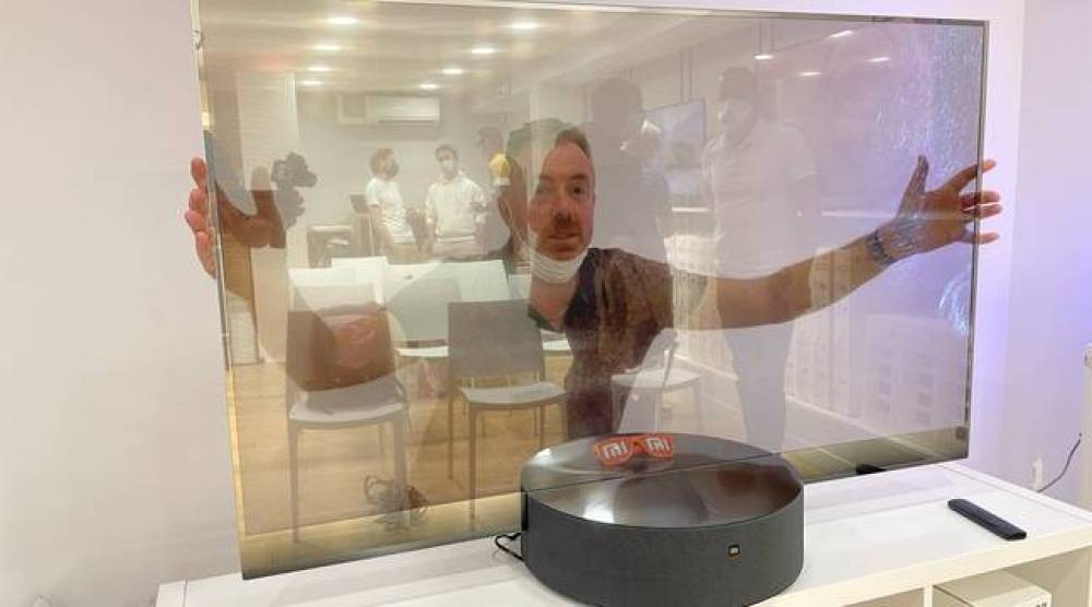 Mi TV Lux Transparent Edition: Que vaut le premier téléviseur transparent signé Xiaomi?