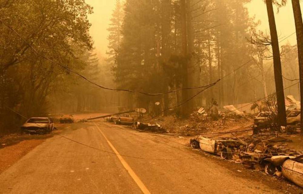 Incendies en Californie : Les pompiers confrontés au « Dixie Fire » qui génère son propre climat
