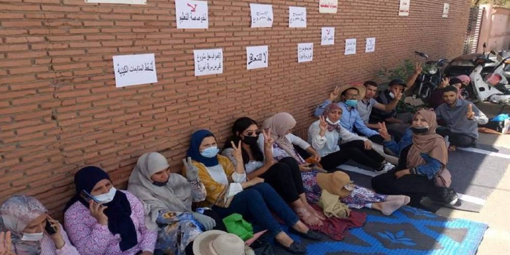 Prélèvements sur salaires: des enseignants contractuels en colère à Marrakech