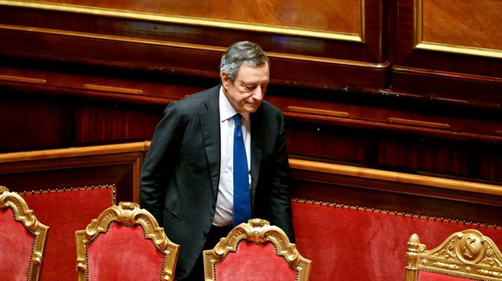 Italie : Mario Draghi remet sa démission au président