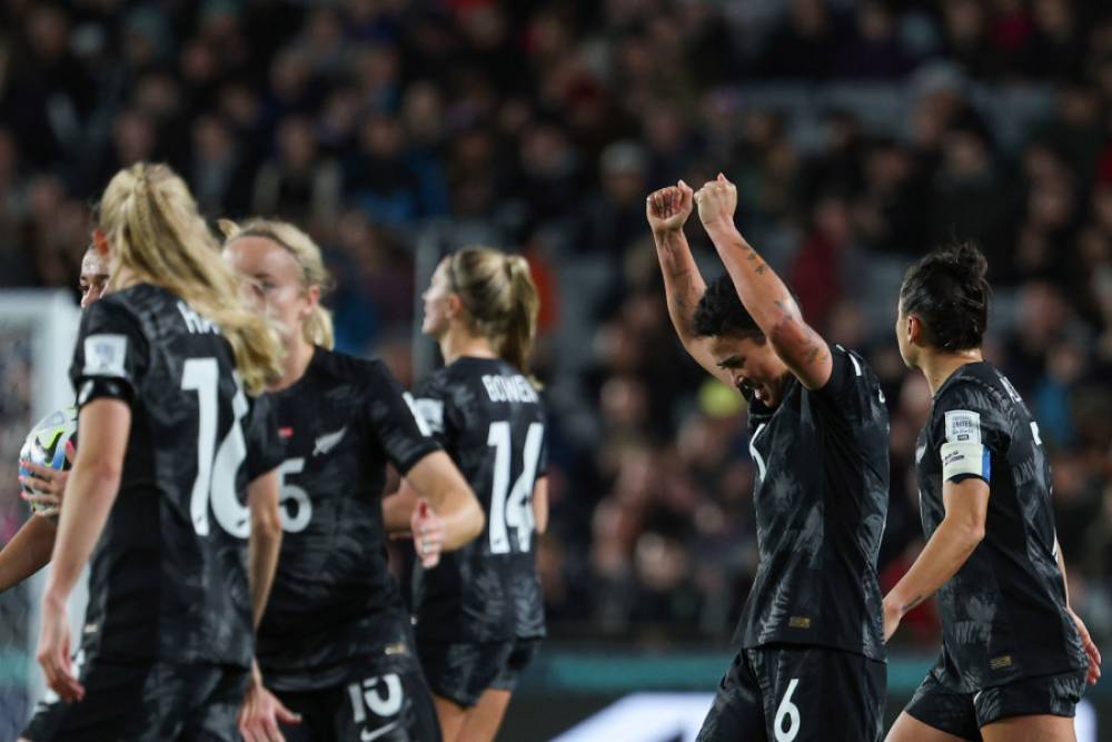La Nouvelle-Zélande bat la Norvège en ouverture, première sensation du Mondial féminin