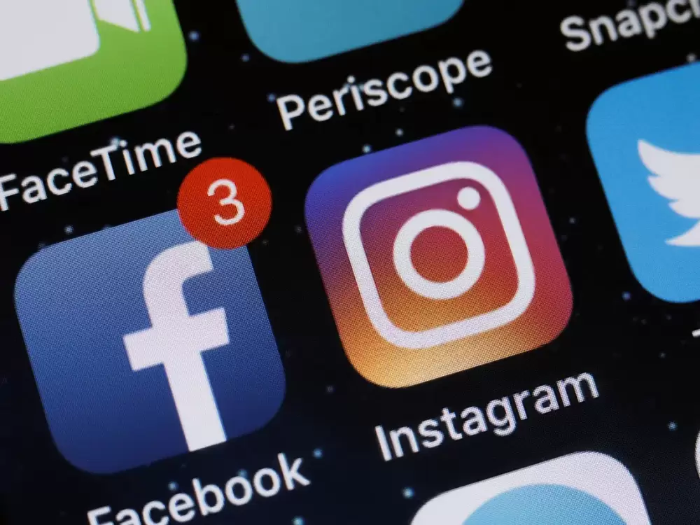 Le Canada décide de suspendre la publicité sur Facebook et Instagram