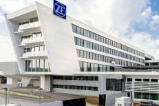 Tanger: Le groupe allemand "ZF LIFETEC" inaugure une nouvelle usine de production de systèmes de volants