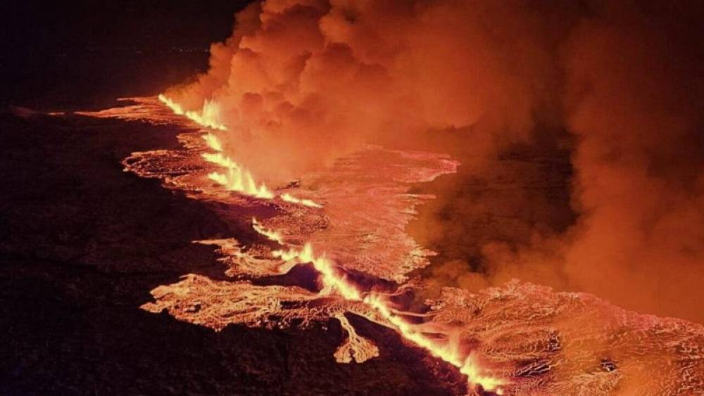 Islande : un volcan entre en éruption pour la neuvième fois depuis fin 2023