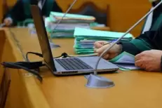 Décès de Hicham Mandari : le parquet de Casablanca dément les vidéos en ligne