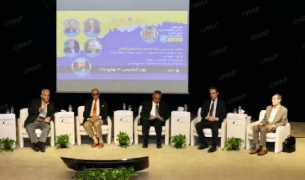 La Bibliothèque d’Alexandrie rend hommage au diplomate et intellectuel marocain feu Mohamed Benaïssa