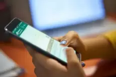 Maroc : Une notification de certificat médical via WhatsApp jugée irrecevable par la justice
