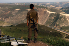 Syrie: raid israélien sur la province druze de Soueida, le cessez-le-feu vole en éclats