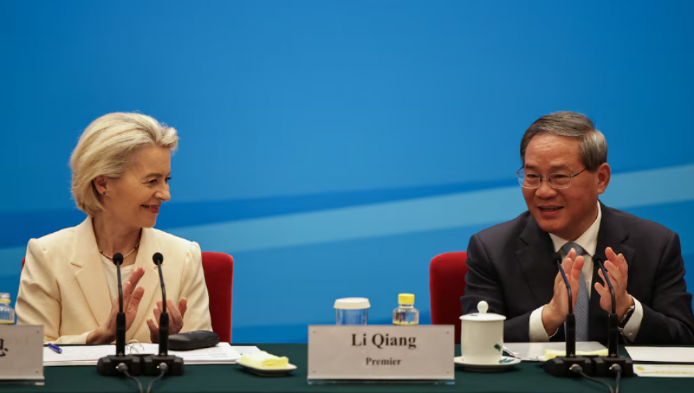 Sommet EU-Chine: le Premier ministre chinois rejette les accusations de subventions massives