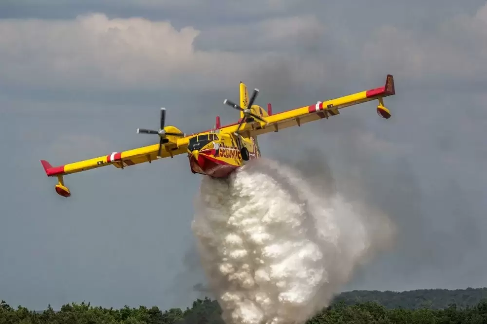 Azilal : le feu de forêt d'Ait Isha maîtrisé après l'intervention de deux avions "Canadair"