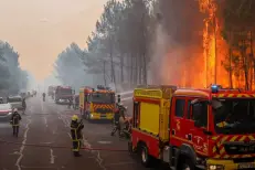 Incendies en France et en Espagne : la chaleur menace de relancer les flammes