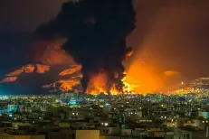 Les Etats-Unis frappent l'Iran pour la troisième nuit consécutive