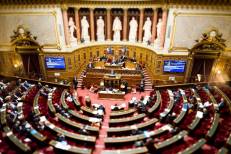 Une délégation de la Chambre des Conseillers reçue au Sénat français
