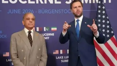 Des représentants américains et iraniens tiennent...