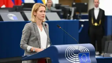 L’UE condamne les menaces des Houthis de bloquer l...